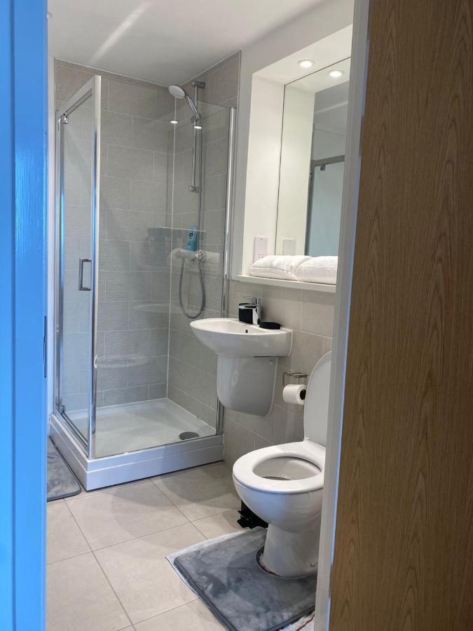 Luxury 2 Bedroom En-Suite Apartment Balcony Views 曼彻斯特 外观 照片